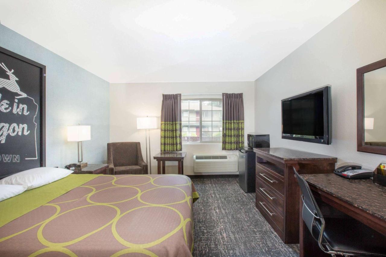 Gateway Inn & Suites Eugene-Springfield Dış mekan fotoğraf