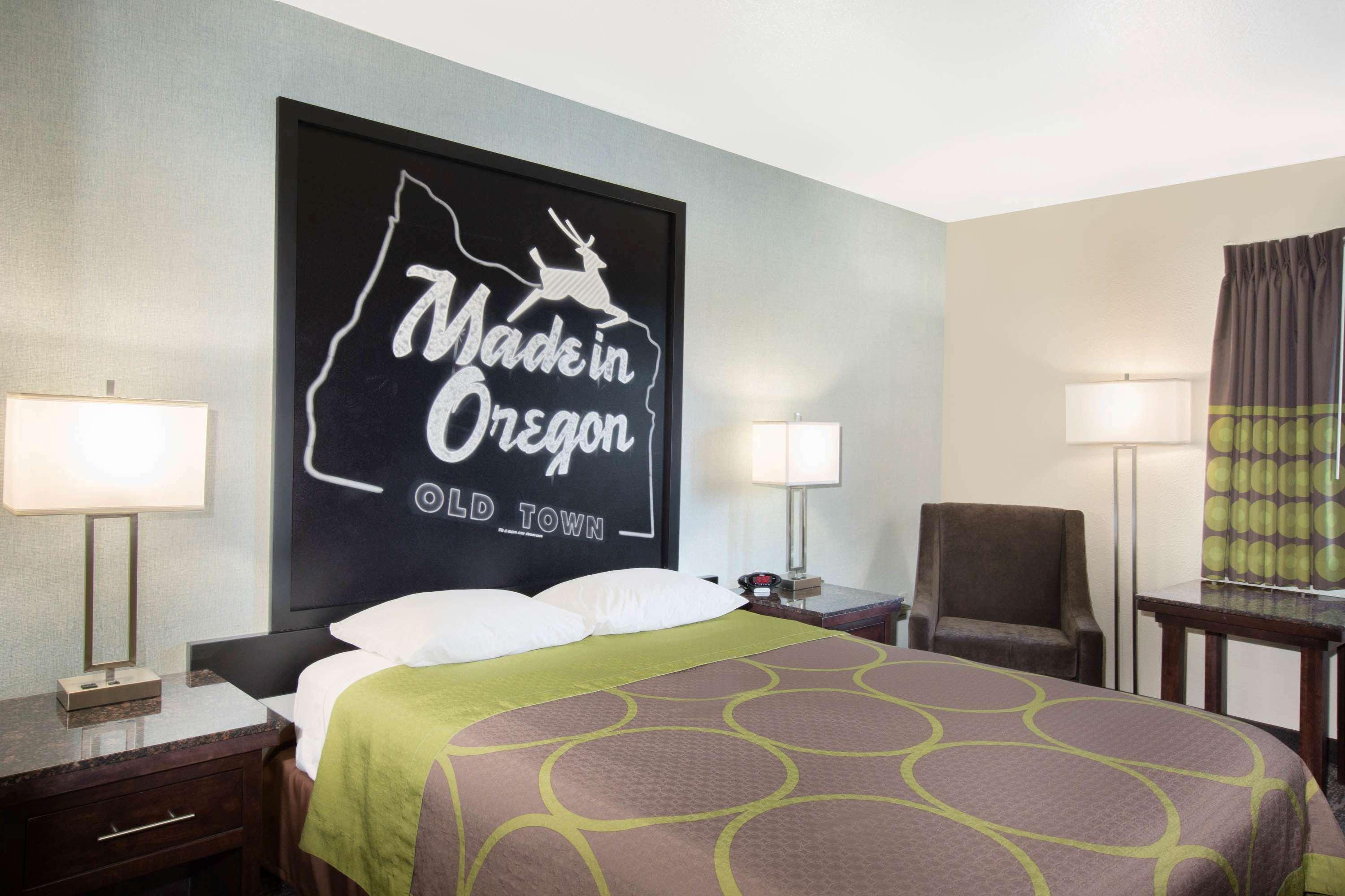 Gateway Inn & Suites Eugene-Springfield Dış mekan fotoğraf