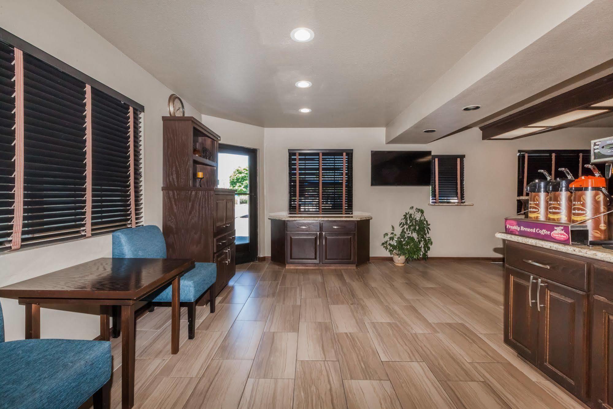 Gateway Inn & Suites Eugene-Springfield Dış mekan fotoğraf
